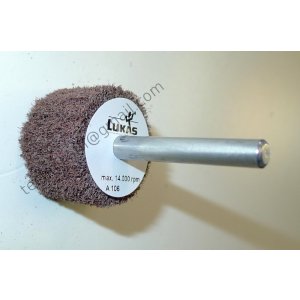 Ściernica trzpieniowa z włókniny ściernej   30x20x6 P150-180